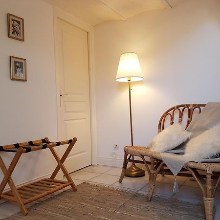 Jardin De Mathilde Bed and Breakfast Nangis Exteriör bild