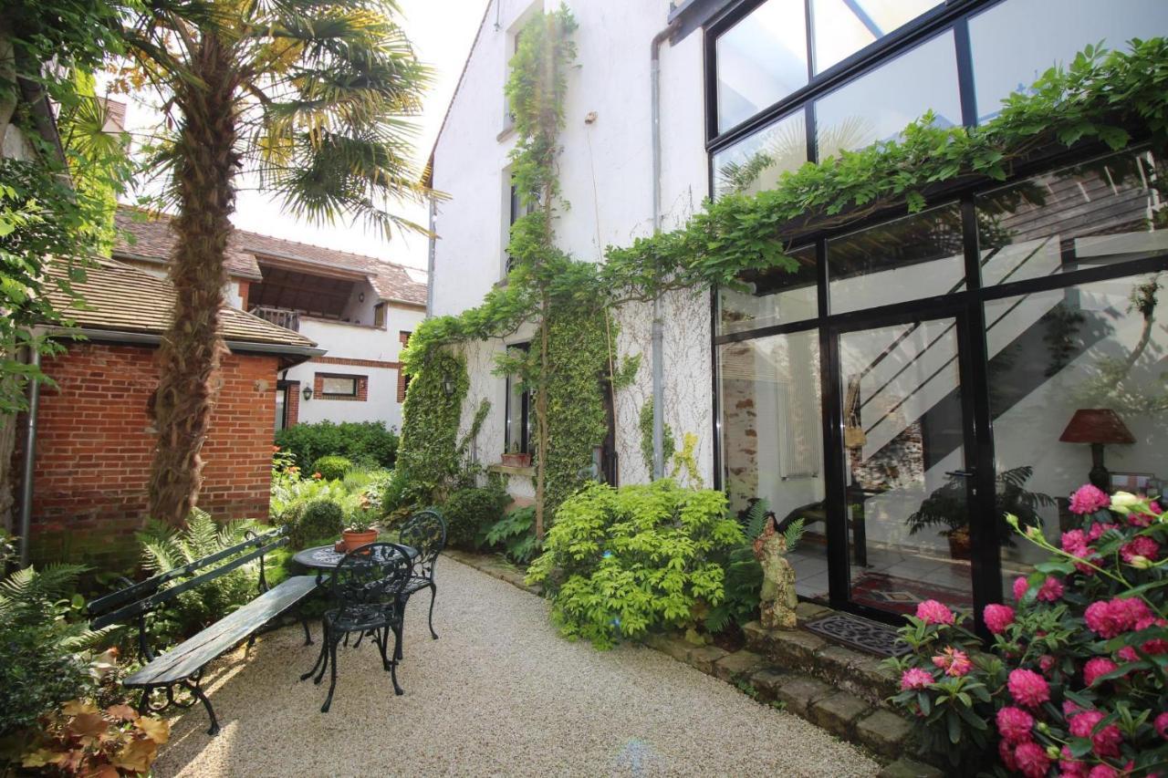 Jardin De Mathilde Bed and Breakfast Nangis Exteriör bild